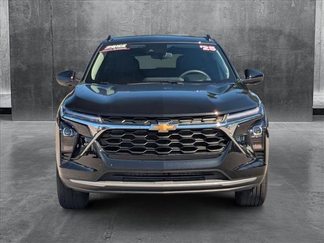 used 2025 Chevrolet Trax car, priced at $21,392