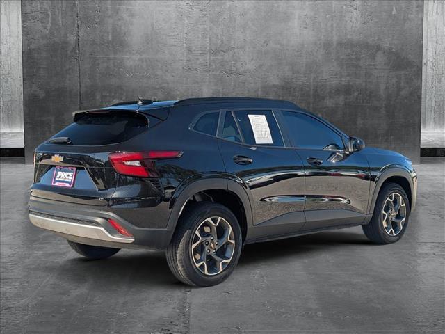 used 2025 Chevrolet Trax car, priced at $21,392