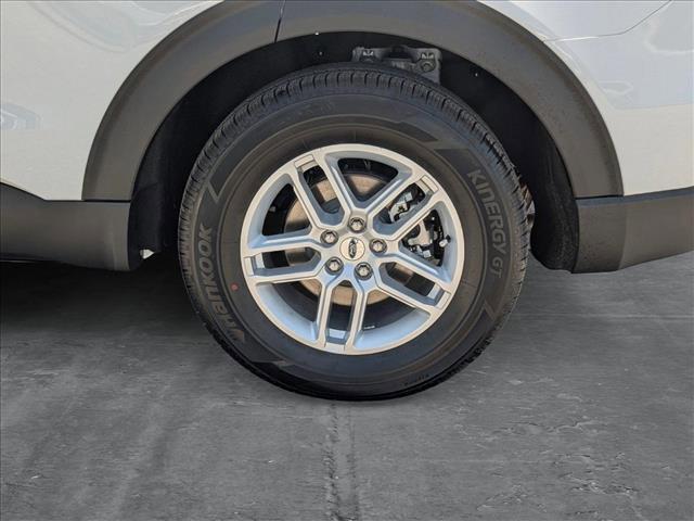 new 2025 Ford Explorer car, priced at $36,991