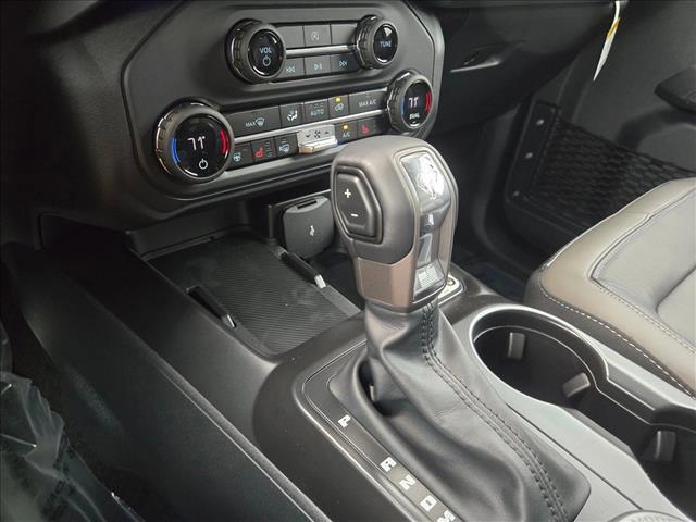 new 2025 Ford Bronco car, priced at $47,991