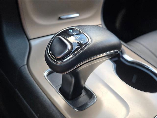 used 2015 Jeep Grand Cherokee car, priced at $12,735