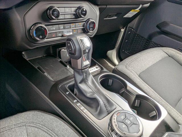 new 2025 Ford Bronco car, priced at $41,991