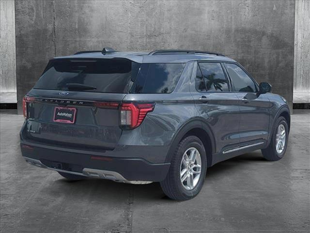 new 2025 Ford Explorer car, priced at $39,991