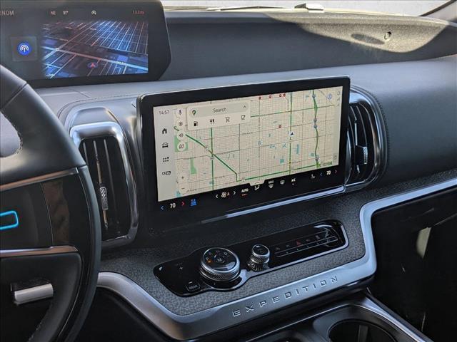 new 2025 Ford Expedition car, priced at $80,991