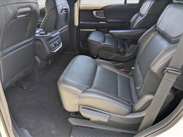 new 2025 Ford Expedition car, priced at $80,991