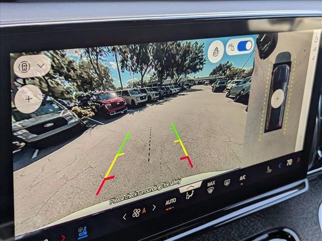 new 2025 Ford Expedition car, priced at $80,991