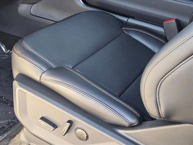 new 2025 Ford Expedition car, priced at $77,991