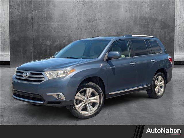 used 2013 Toyota Highlander car, priced at $10,991