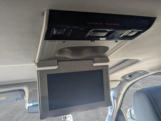 used 2016 Chevrolet Suburban car, priced at $21,449