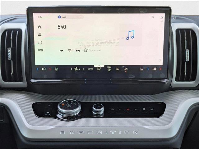 new 2025 Ford Expedition car, priced at $60,991
