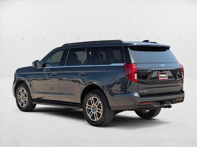 new 2025 Ford Expedition car, priced at $60,991
