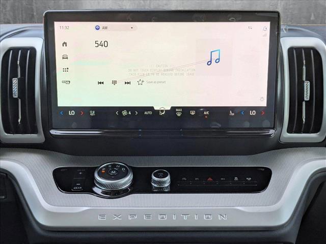 new 2025 Ford Expedition car, priced at $68,705
