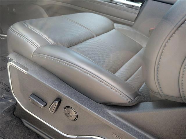 new 2025 Ford F-250 car, priced at $95,991