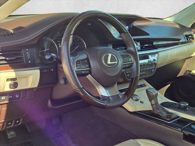 used 2017 Lexus ES 350 car, priced at $21,692