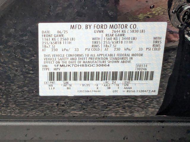 new 2025 Ford Explorer car, priced at $37,991