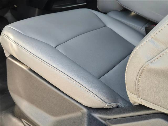 new 2025 Ford F-150 car, priced at $42,991