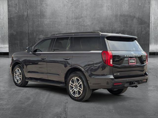 new 2025 Ford Expedition car, priced at $65,991