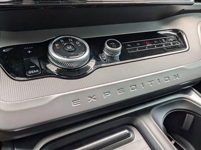 new 2025 Ford Expedition car, priced at $65,991
