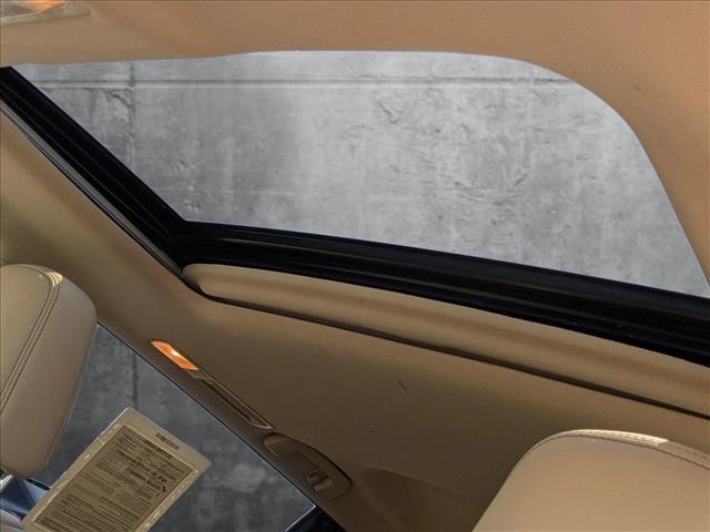 used 2015 Toyota Highlander car, priced at $20,991
