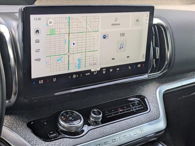 new 2025 Ford Expedition car, priced at $82,991