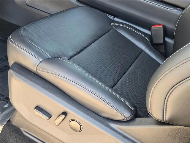 new 2025 Ford Expedition Max car, priced at $81,991