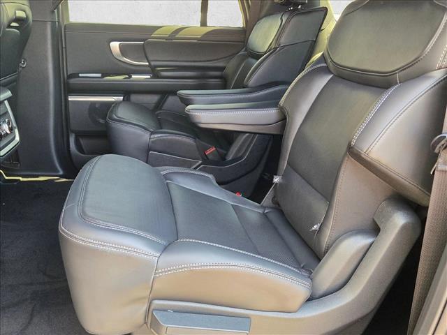new 2025 Ford Expedition Max car, priced at $81,991