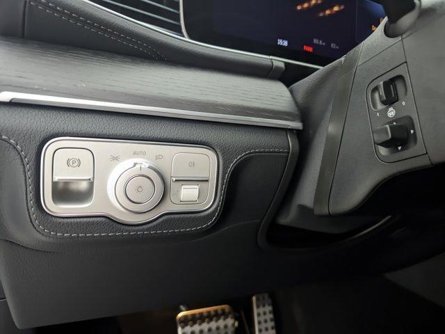 new 2025 Mercedes-Benz AMG GLE 53 car, priced at $99,825