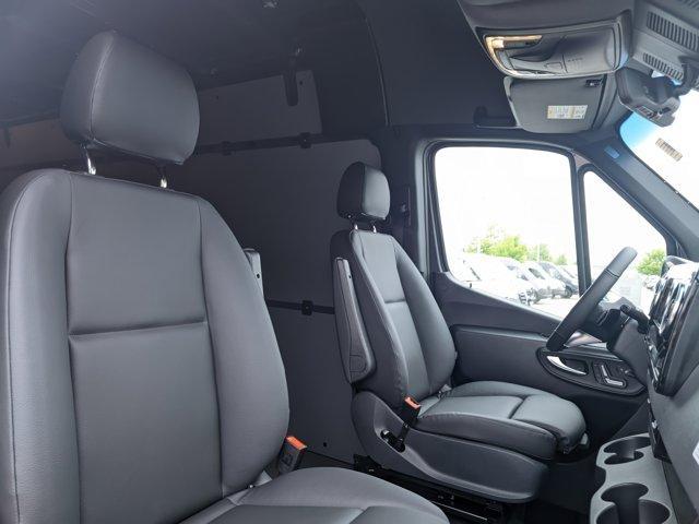 new 2025 Mercedes-Benz Sprinter 2500 car, priced at $84,137
