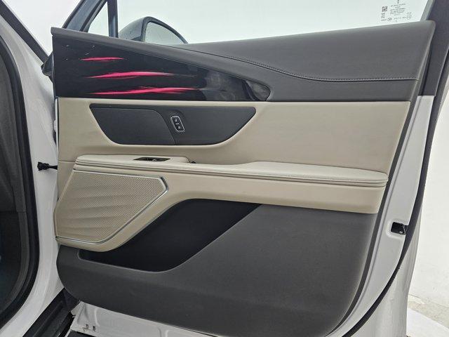 used 2024 Lincoln Nautilus car, priced at $52,655