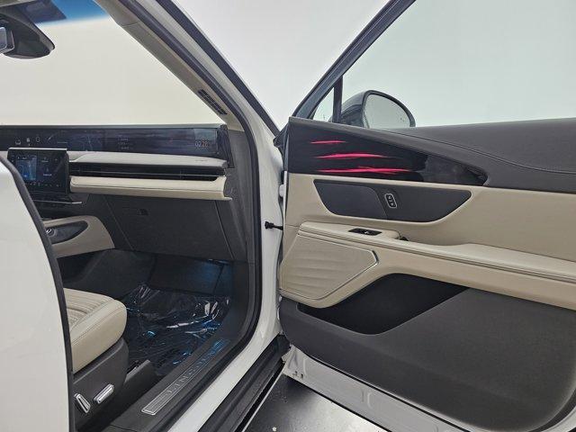 used 2024 Lincoln Nautilus car, priced at $52,655