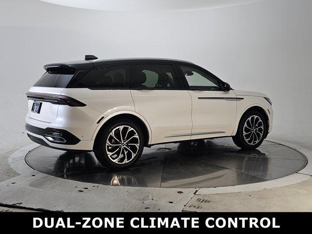 used 2024 Lincoln Nautilus car, priced at $52,655