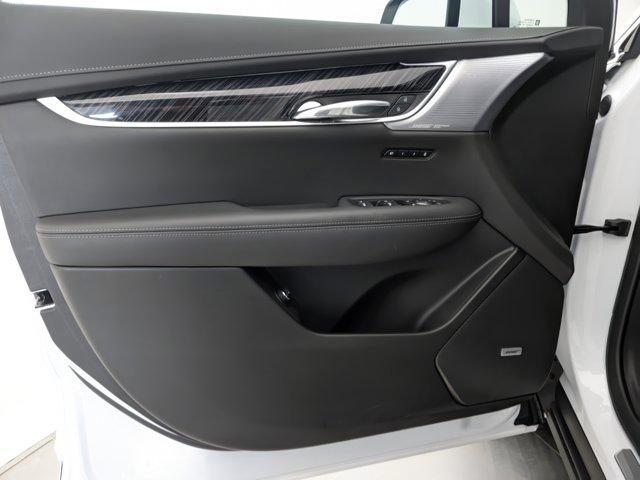 used 2024 Cadillac XT6 car, priced at $50,493