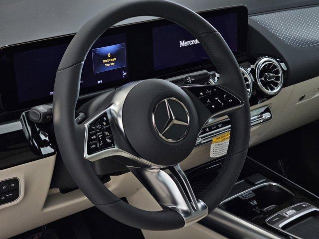 new 2025 Mercedes-Benz GLA 250 car, priced at $52,015