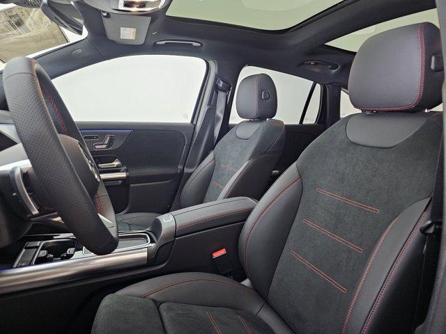 new 2025 Mercedes-Benz GLA 250 car, priced at $53,795