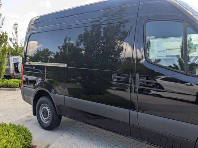 new 2024 Mercedes-Benz Sprinter 2500 car