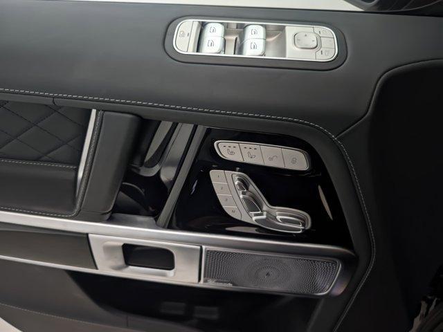 used 2022 Mercedes-Benz AMG G 63 car, priced at $175,876