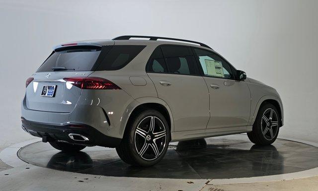 new 2025 Mercedes-Benz GLE 450 car, priced at $86,150