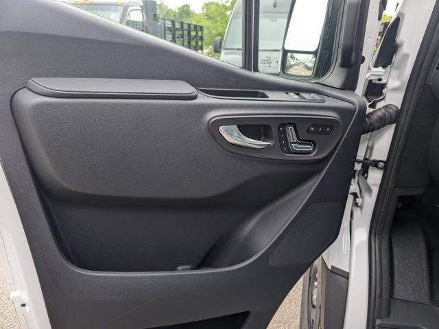 new 2025 Mercedes-Benz Sprinter 2500 car, priced at $80,850