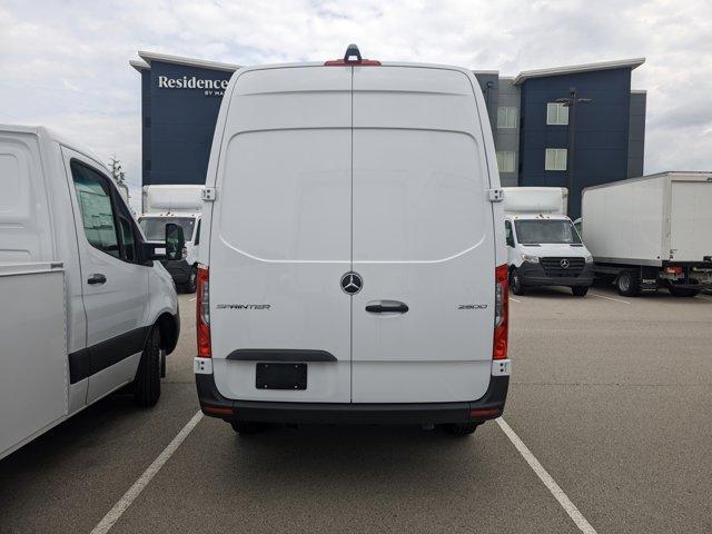 new 2024 Mercedes-Benz Sprinter 2500 car