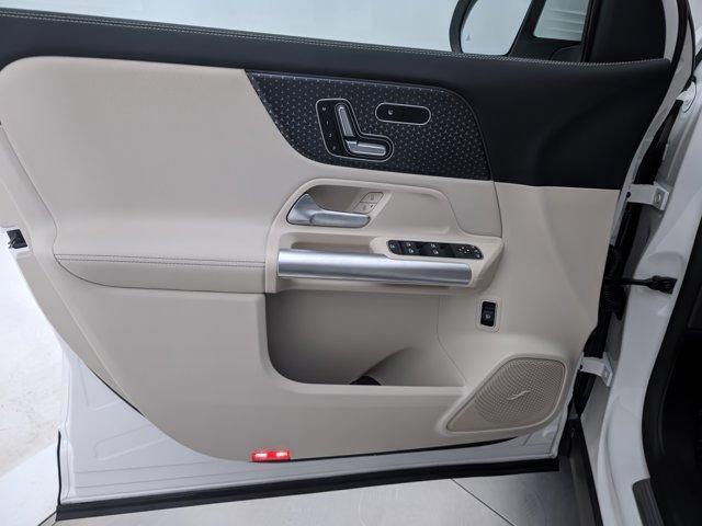 used 2025 Mercedes-Benz GLA 250 car, priced at $40,998