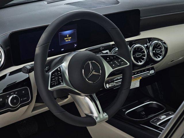 new 2025 Mercedes-Benz CLA 250 car, priced at $50,970