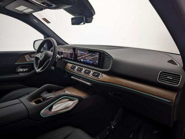 new 2025 Mercedes-Benz GLE 450 car, priced at $75,795