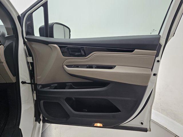 used 2018 Honda Odyssey car, priced at $24,998