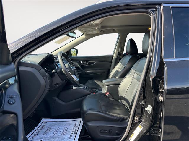 used 2019 Nissan Rogue car, priced at $17,649