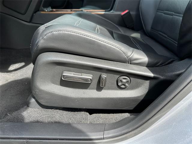 used 2020 Honda CR-V car, priced at $25,610