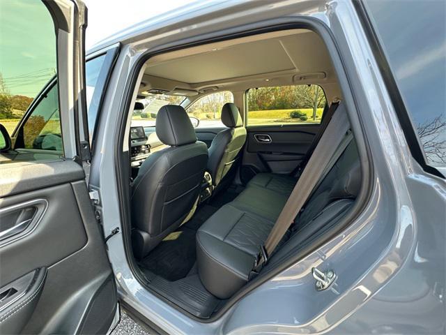 used 2024 Nissan Rogue car, priced at $31,824