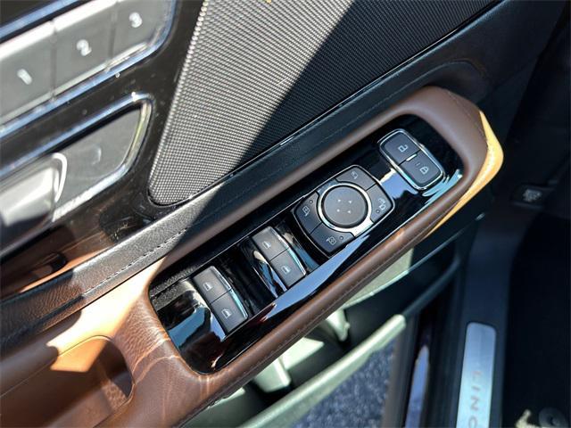 used 2021 Lincoln Aviator car, priced at $31,490