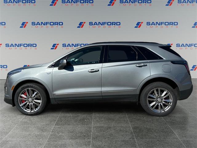 used 2023 Cadillac XT5 car, priced at $34,885
