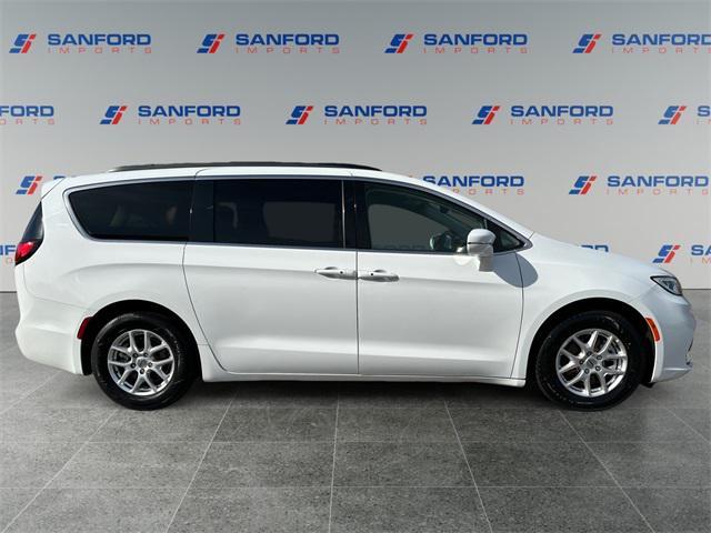 used 2022 Chrysler Pacifica car, priced at $22,400