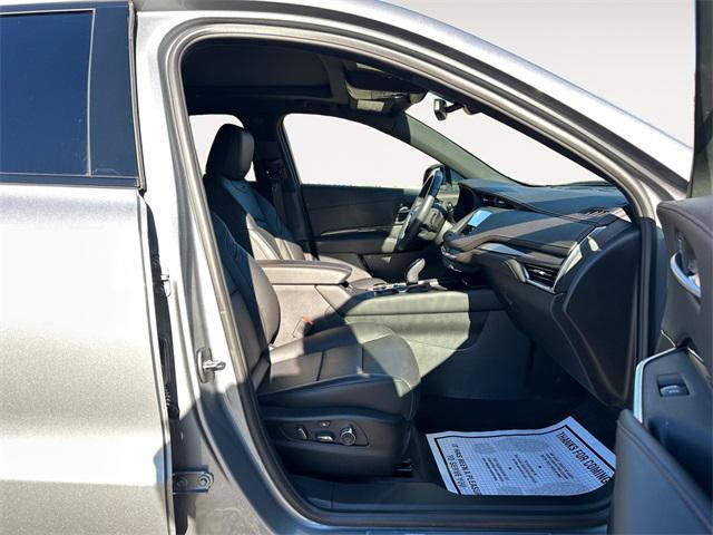 used 2023 Cadillac XT4 car, priced at $28,450